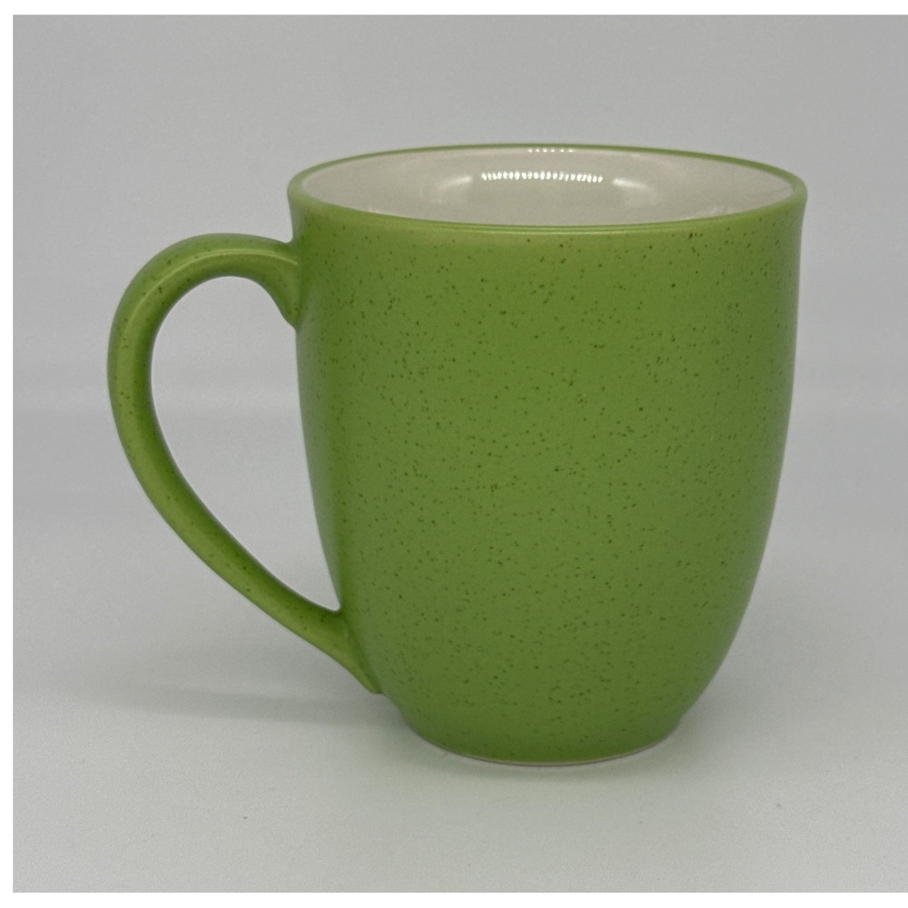 Noritake Colorwave Apple Green Stoneware Coffee Mug 8094 Speckled Matte 12oz
